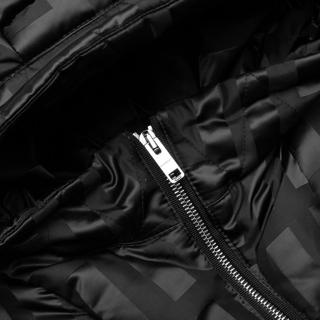 4G Puffer Jacket - Black - Image 3