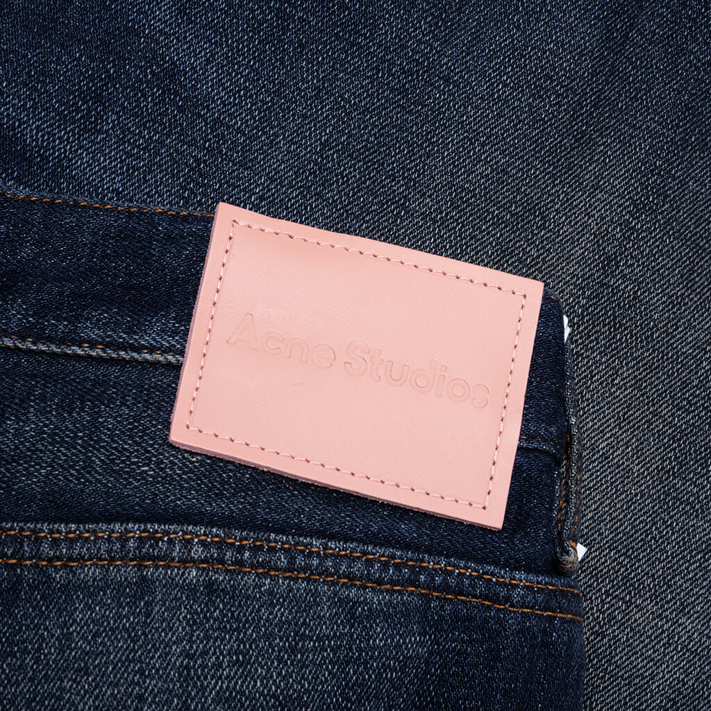 1981 U Yoyogi Loose Fit Jeans - Dark Blue - Image 4