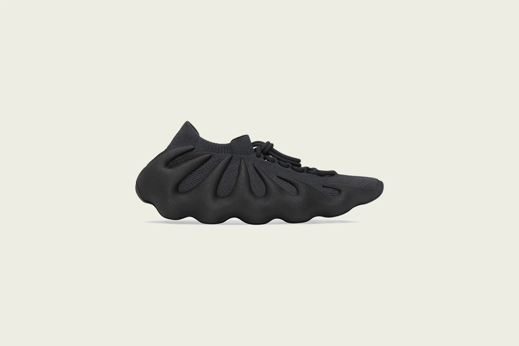Yeezy 450 - Utility Black/Utility Black - Image 2