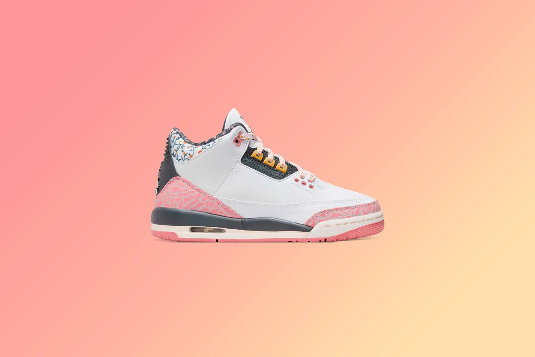 Air Jordan 3 Retro (GS) 'Vintage Floral'  - White/Anthracite/Red Stardust - Image 5