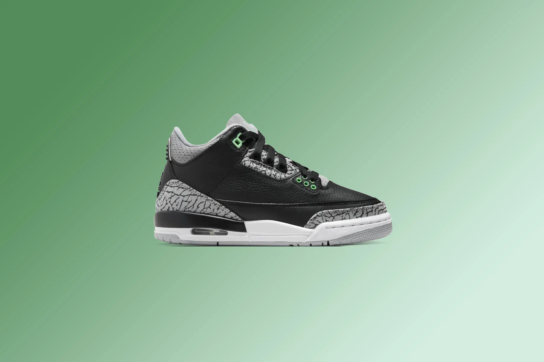 Air Jordan 3 Retro 'Green Glow' (GS) - Black/Green Glow/Wolf Grey - Image 2