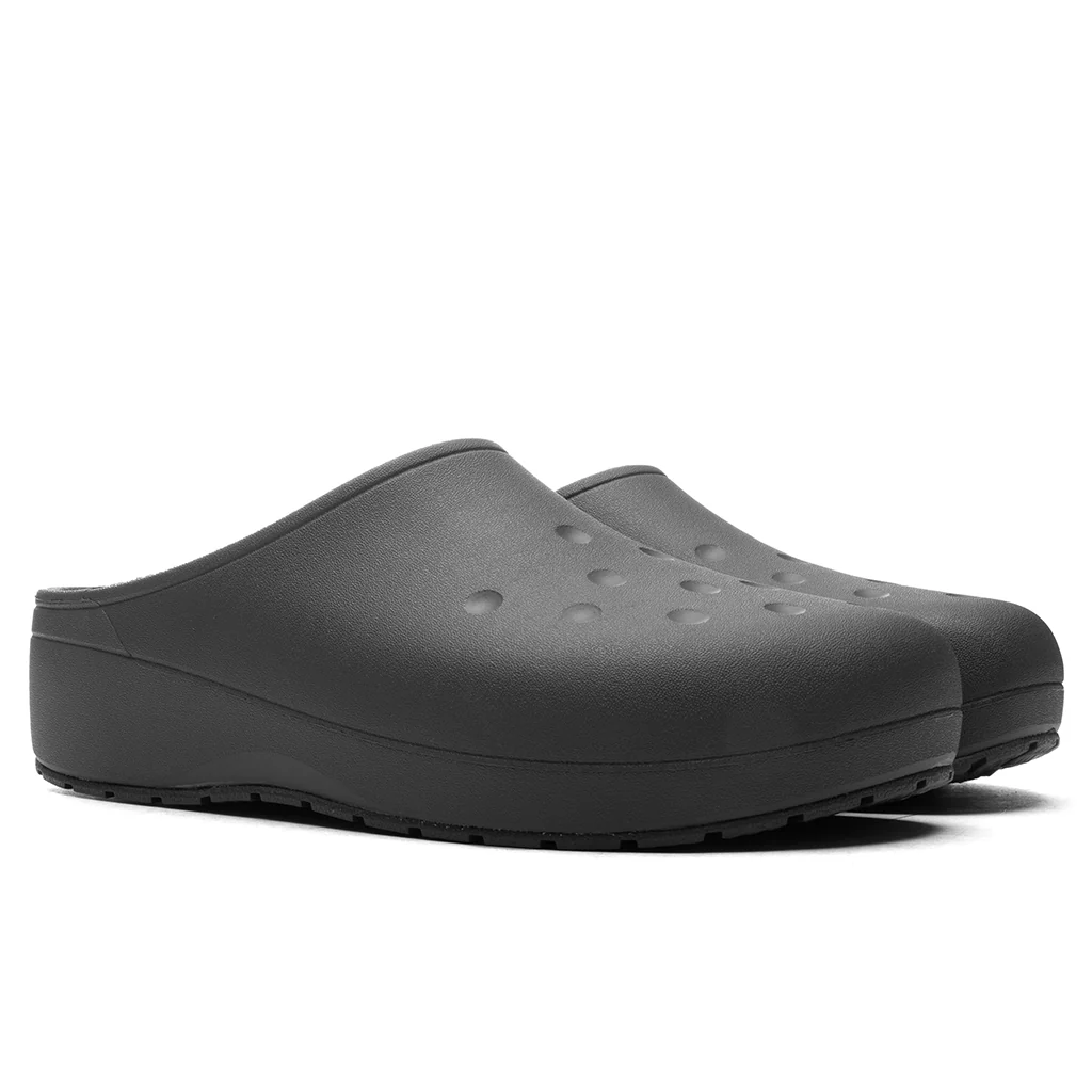 Crocs Classic Quiet Clog - Black Sand - Image 3