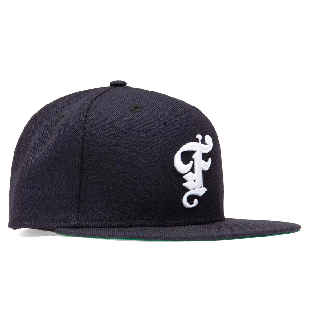Feature x New Era Old English Fitted Hat - Navy - Image 3