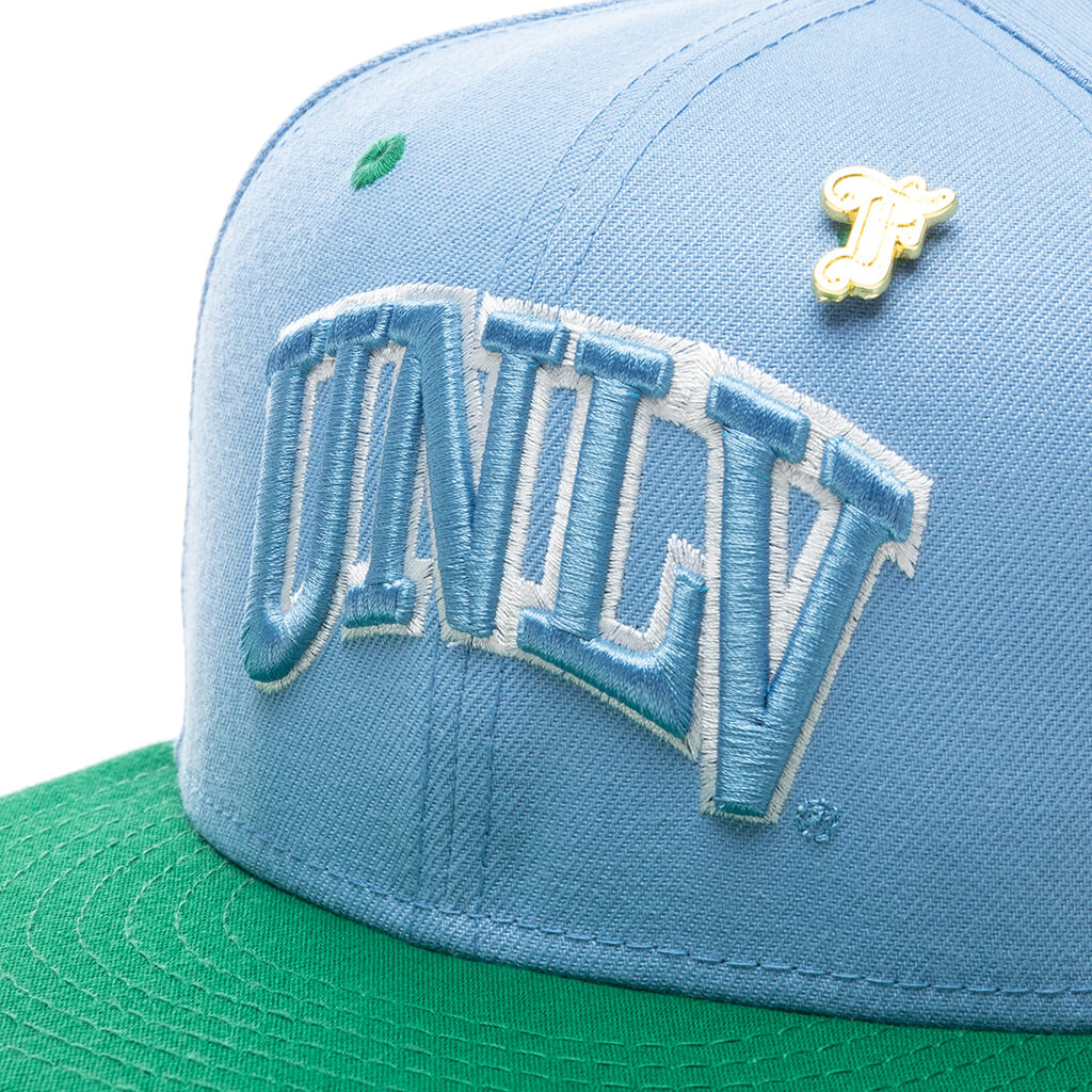 Feature x New Era "Earth" 59FIFTY UNLV Rebels - Birdseye Blue/Kelly Green - Image 2