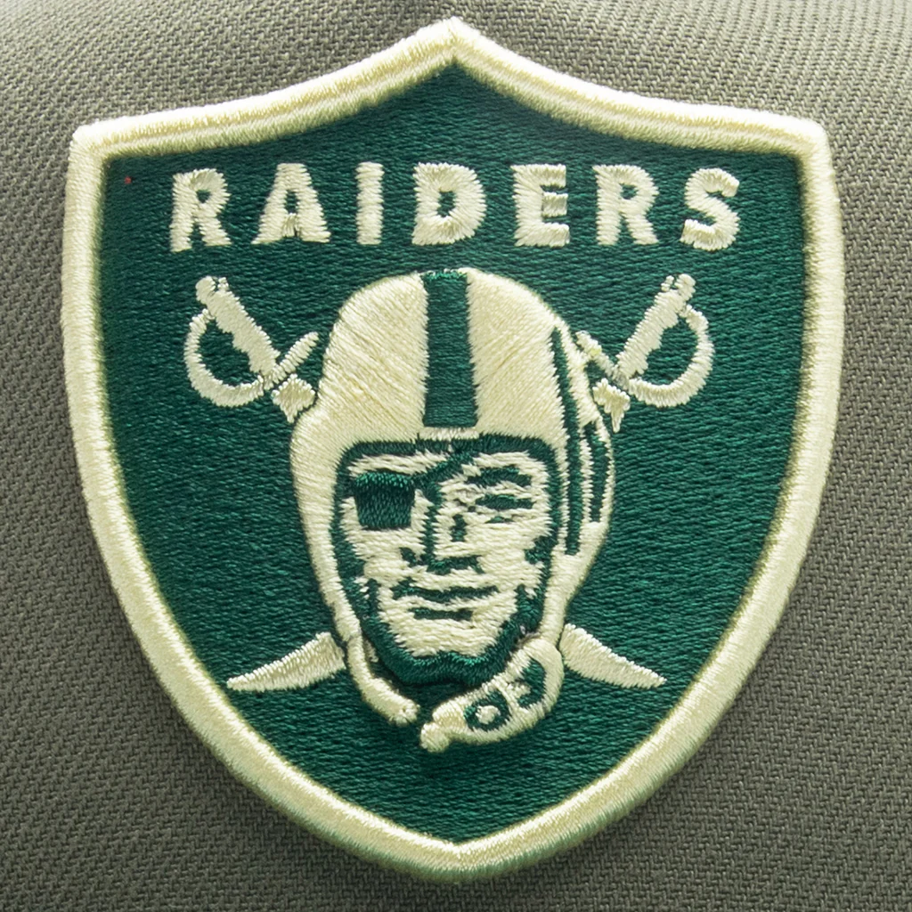 Feature x New Era 9FIFTY A-Frame Snapback Las Vegas Raiders - Green Back/Emerald Green - Image 2