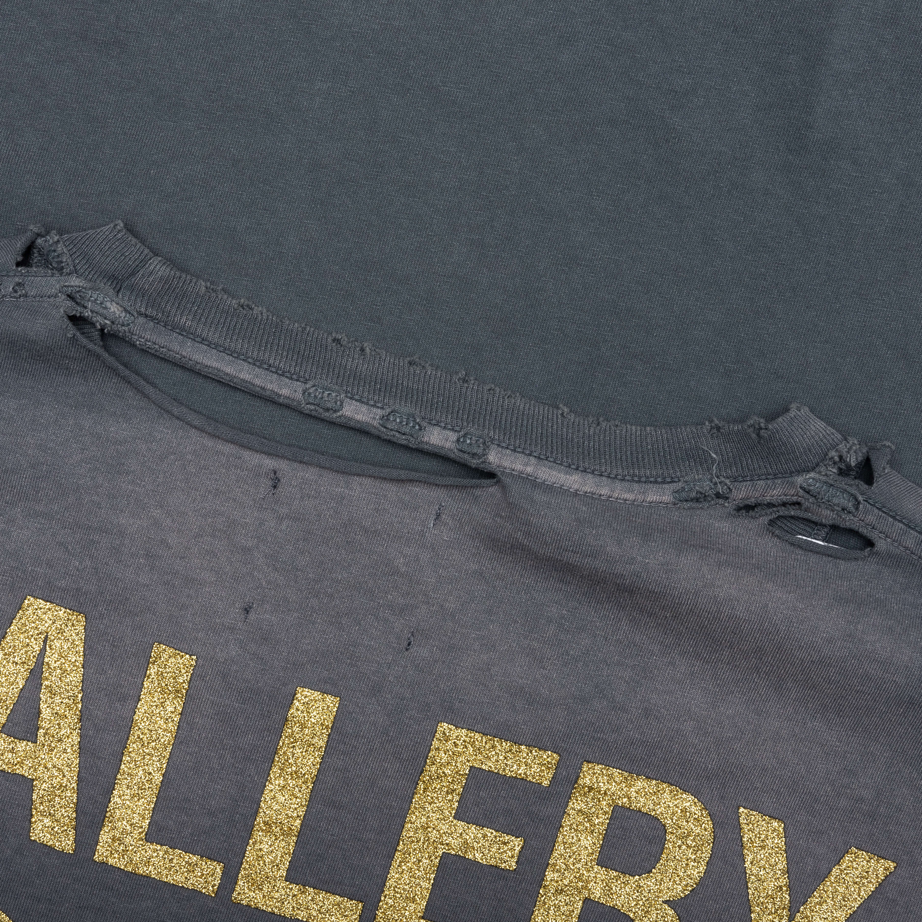 Grailed Tee - Black - Image 4