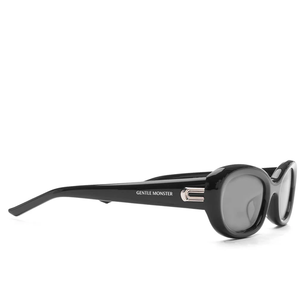 SAVAGE 01 - Image 2