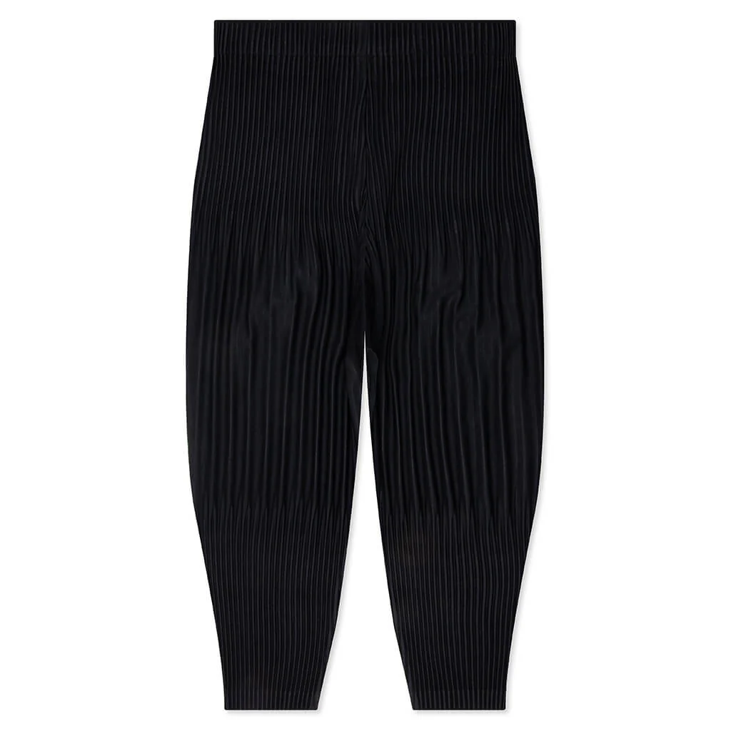 Basics Pleated Pants - Black