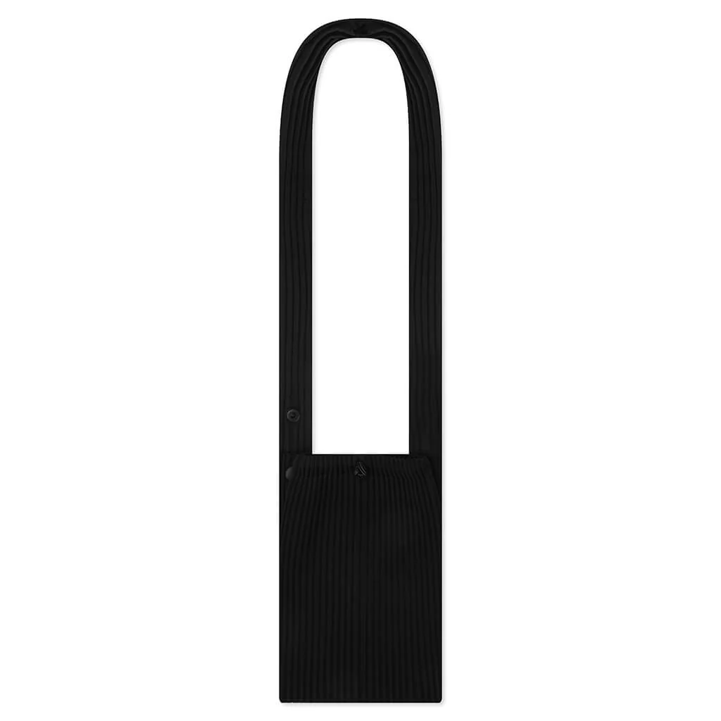 Short Strap Pocket Bag - Black - Image 2