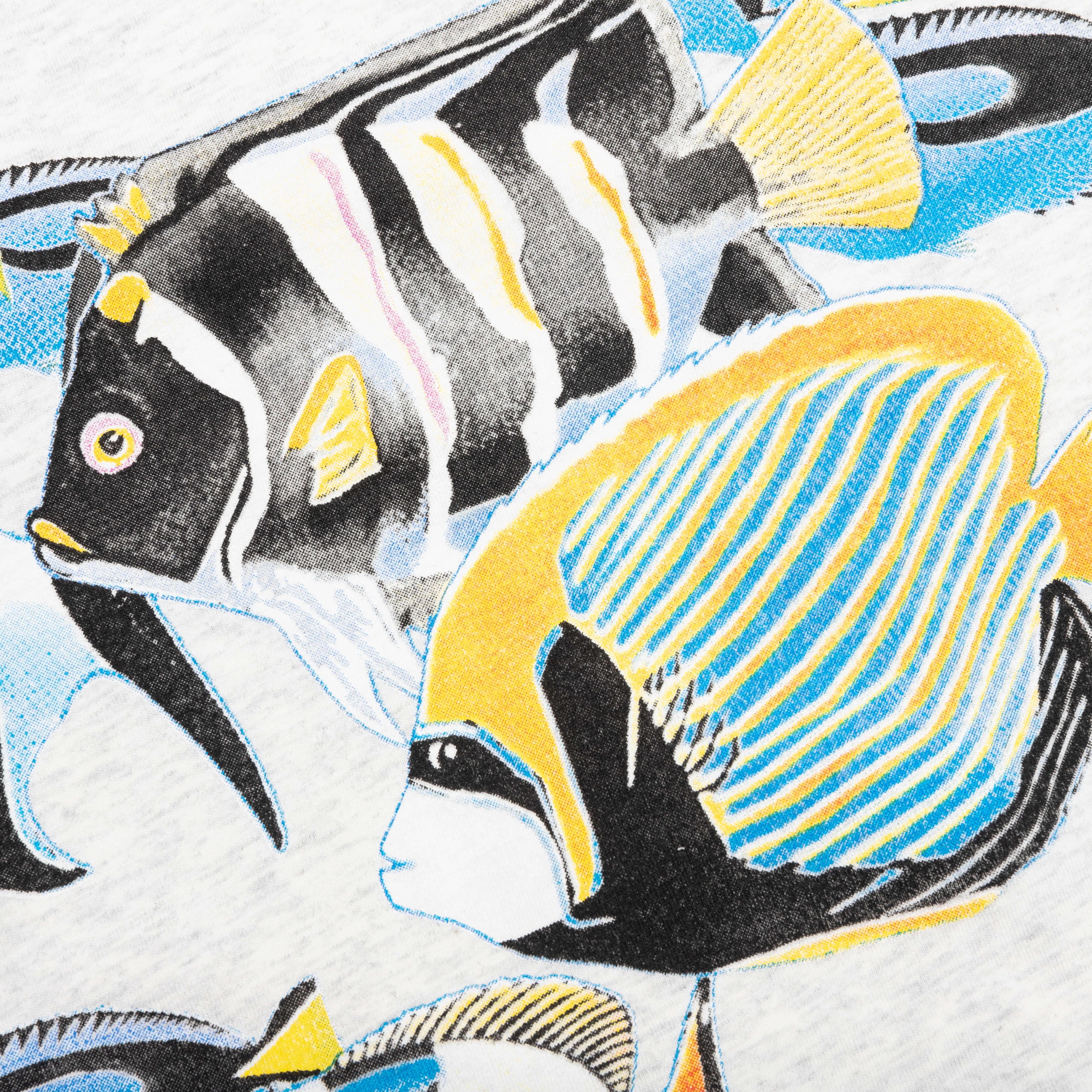 Fish Scale S/S Knit - Light Grey - Image 5