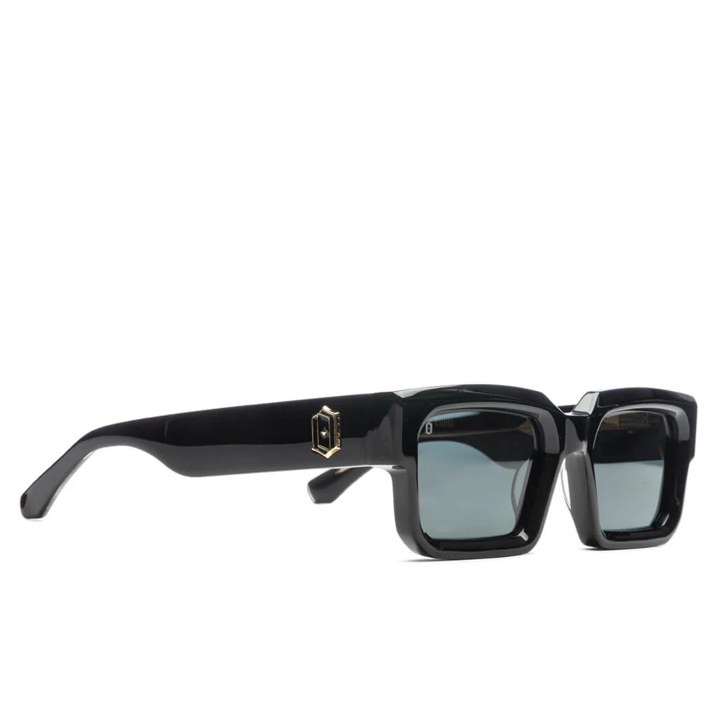 Titan - Black - Image 2