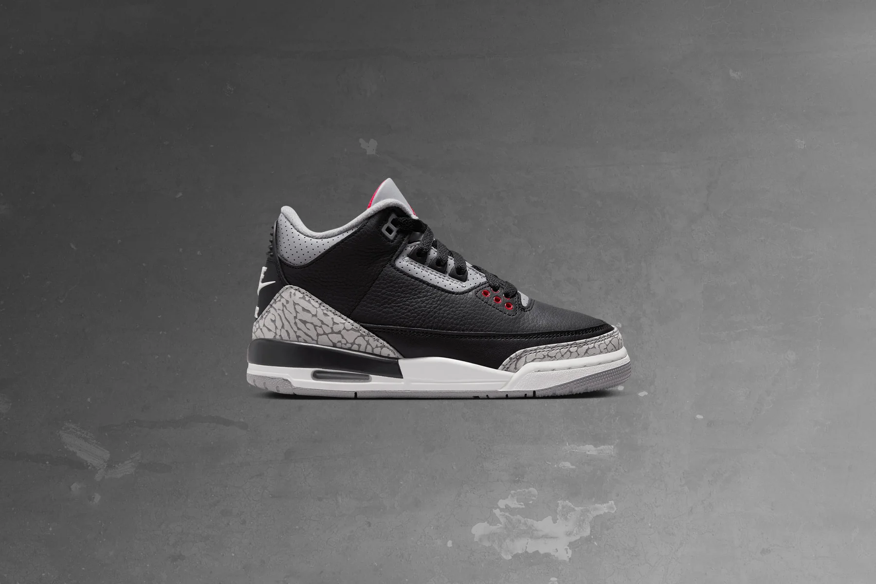 Air Jordan 3 Retro (GS) 'Black Cement' - Black/Fire Red/Cement Grey/Summit White - Image 5