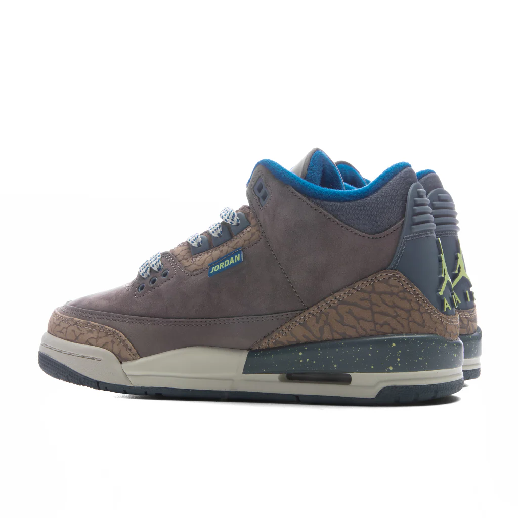 Air Jordan 3 Retro 'We Outside' (GS) - Olive Grey/Green Abyss/Khaki - Image 3