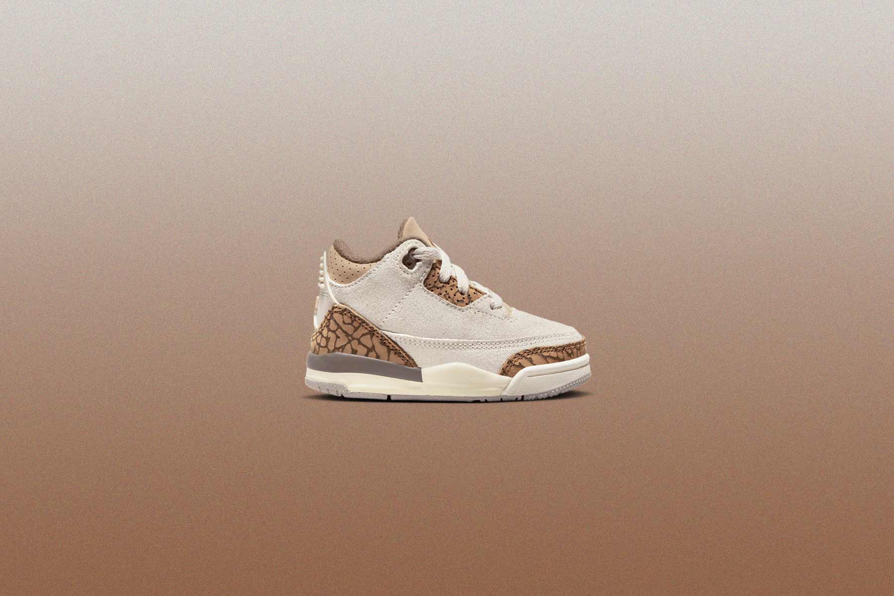 Air Jordan 3 Retro (TD) - Light Orewood Brown/Metallic Gold - Image 5