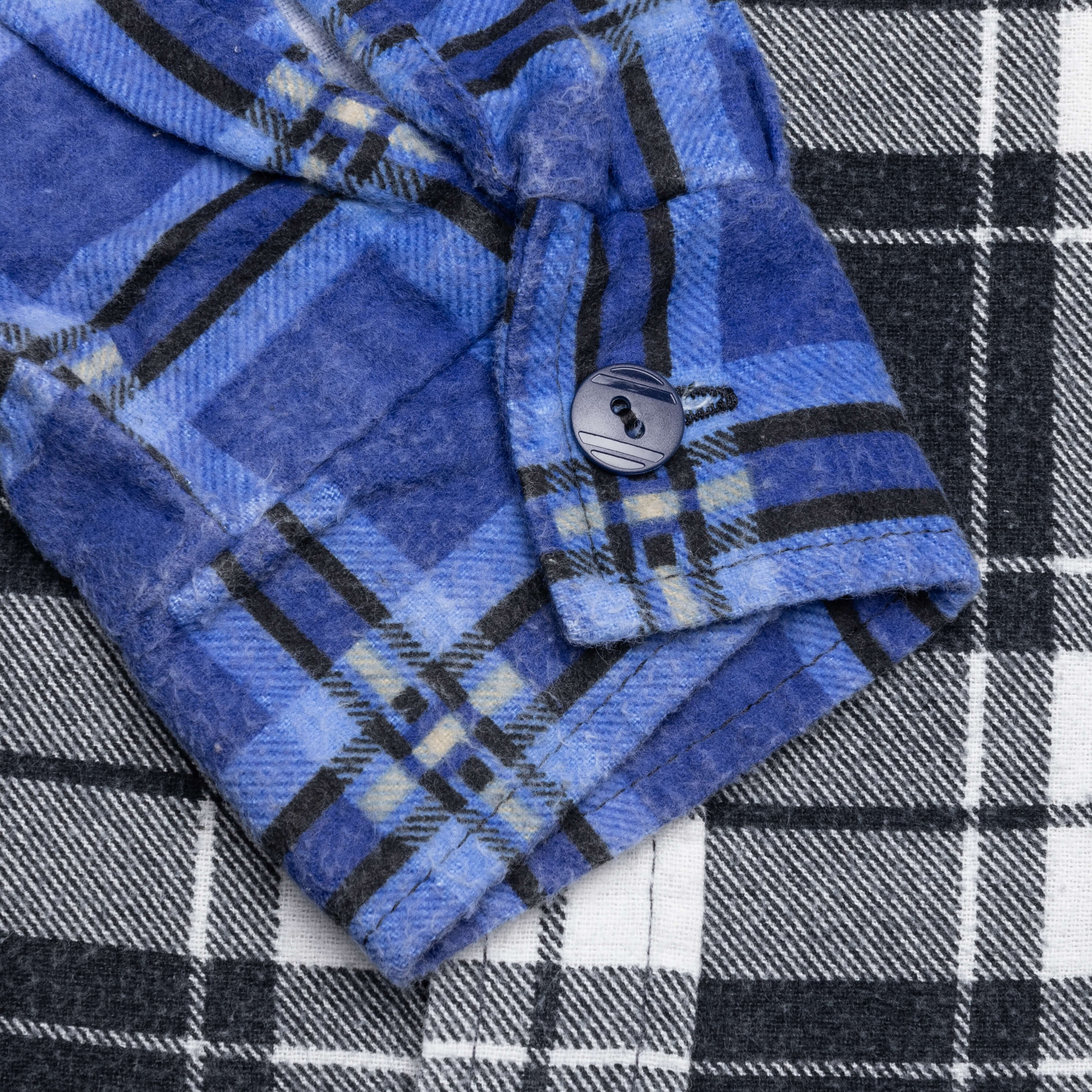 7 Cuts Flannel Shirt - Assorted - Image 5