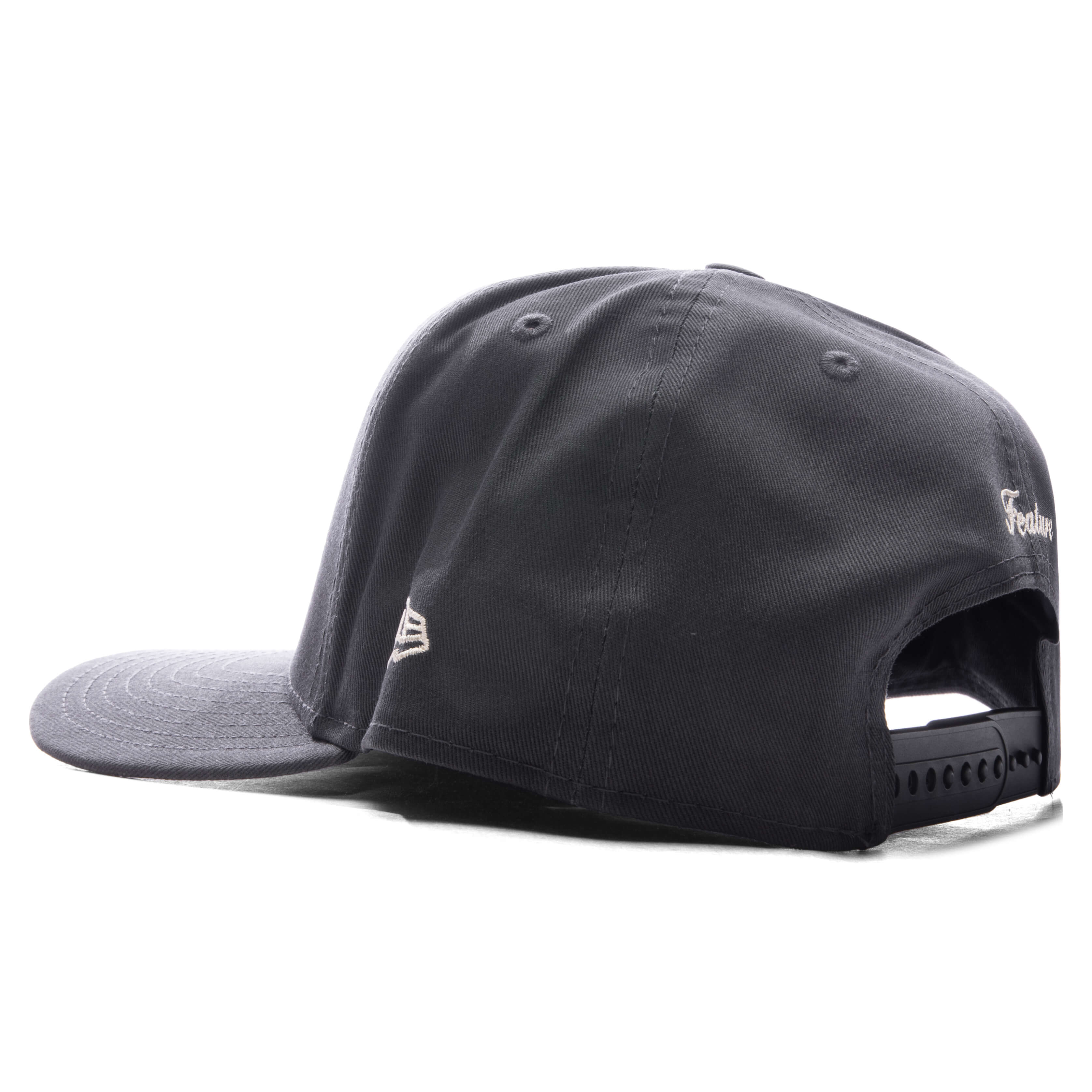 FEATURE x New Era 9FIFTY Curved A-Frame Old English F Snapback - Graphite - Image 4