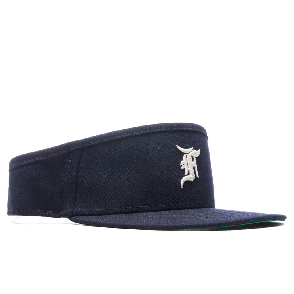 New Era x Fear of God Essentials Fitted Visor Detroit Tigers - Navy - Image 3