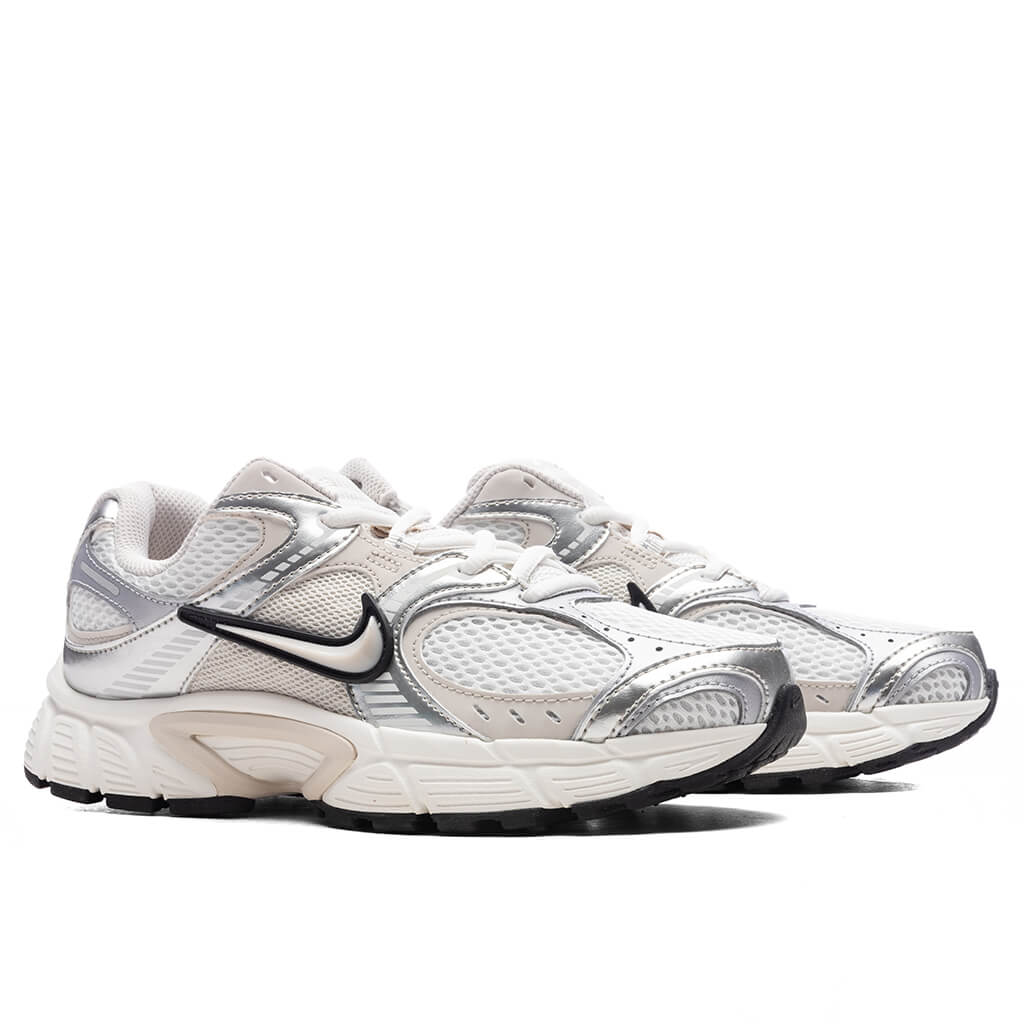 Women's V5 RNR - Summit White/Light Orewood Brown/Sail/Black - Image 2