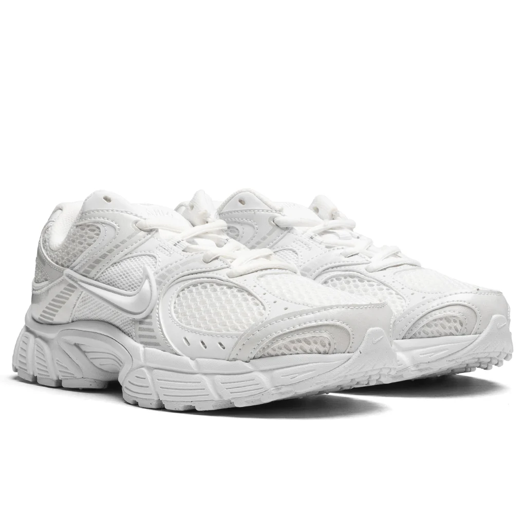 Women's V5 Runner - White/Black/Metallic Silver - Image 2