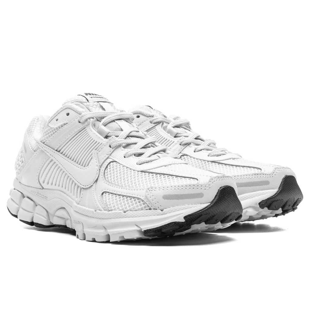 Women's Zoom Vomero 5 - White/Vast Grey/Black - Image 2