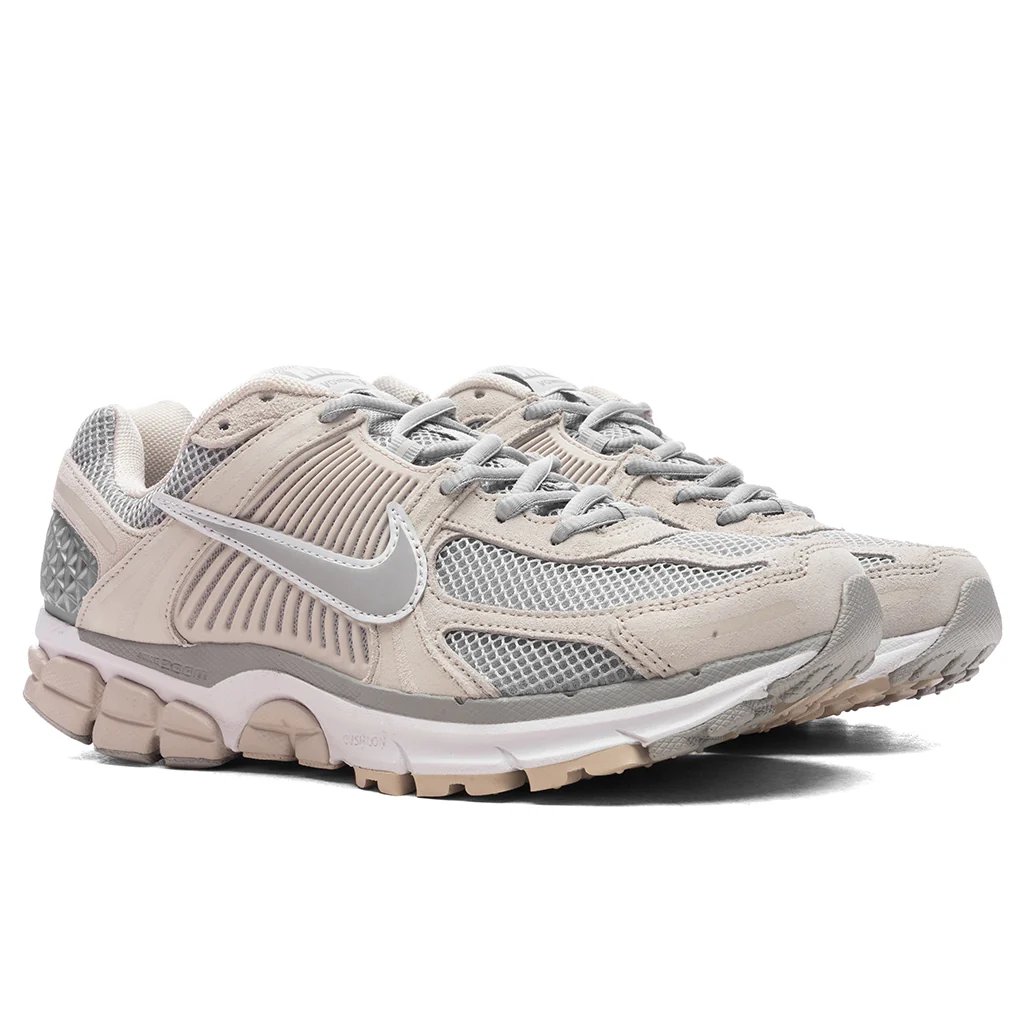 Zoom Vomero 5 - Light Orewood Brown/Light Smoke Grey/White - Image 2