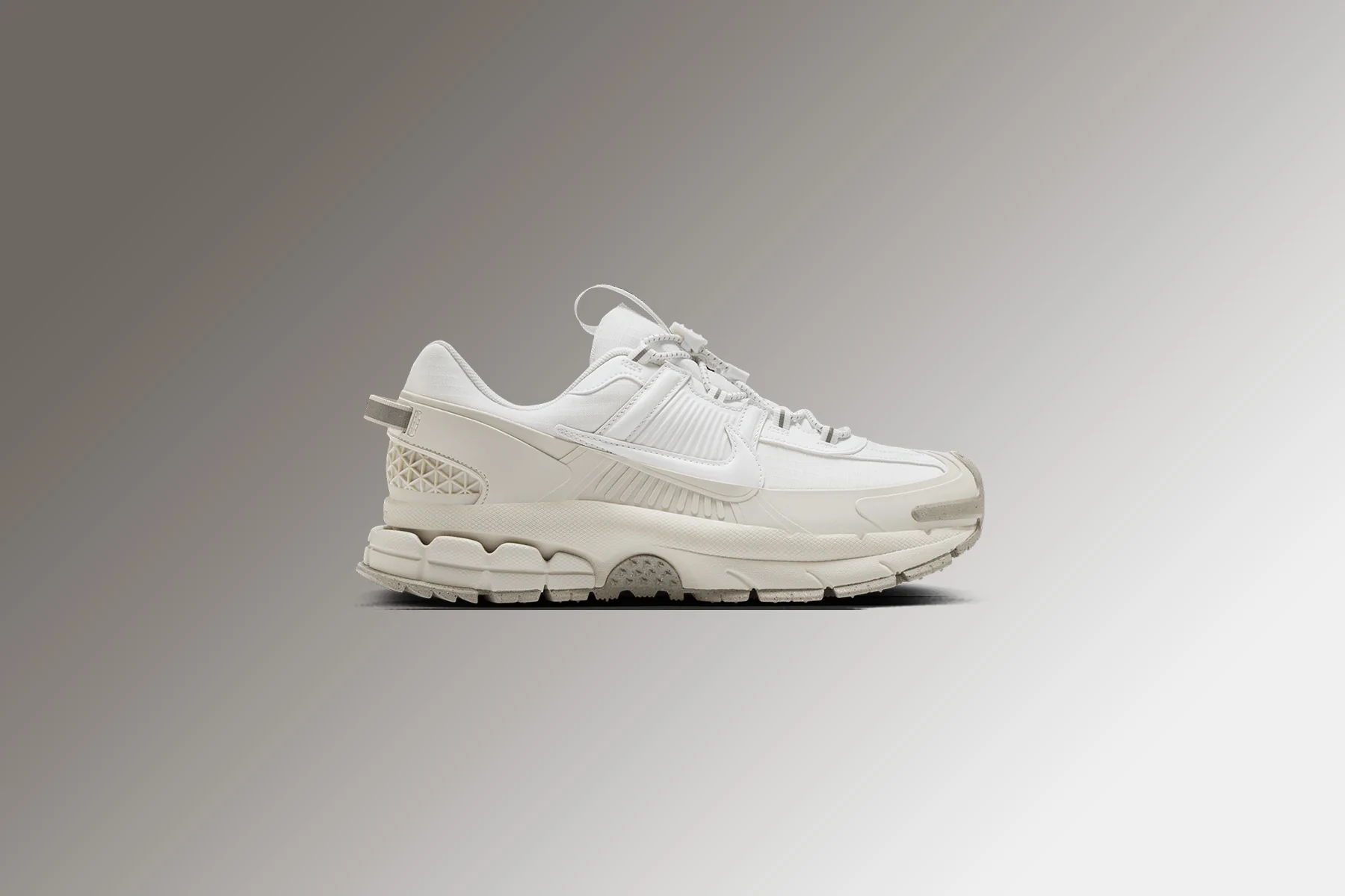 Zoom Vomero Roam - Summit White/Light Bone - Image 5