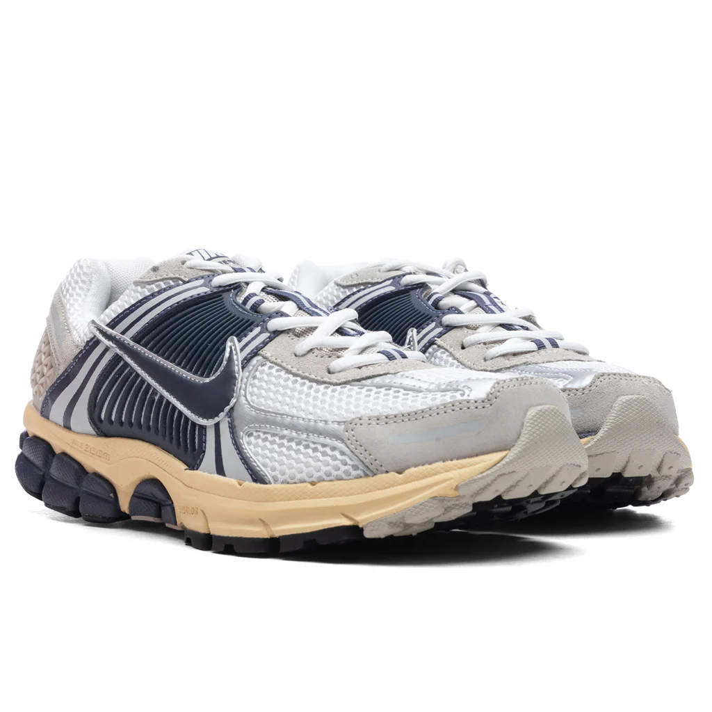 Zoom Vomero - White/Thunder Blue Cream - Image 2