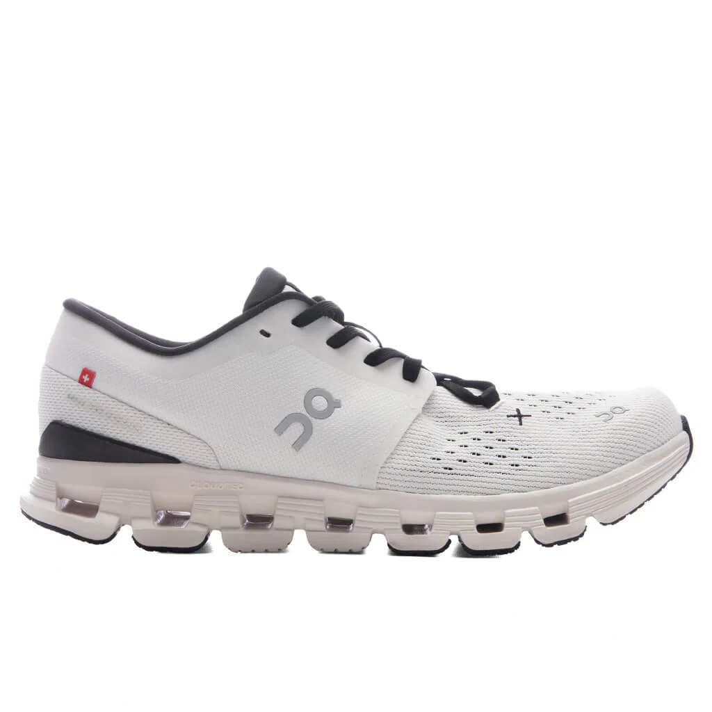 Cloud X 4 - Ivory/Black