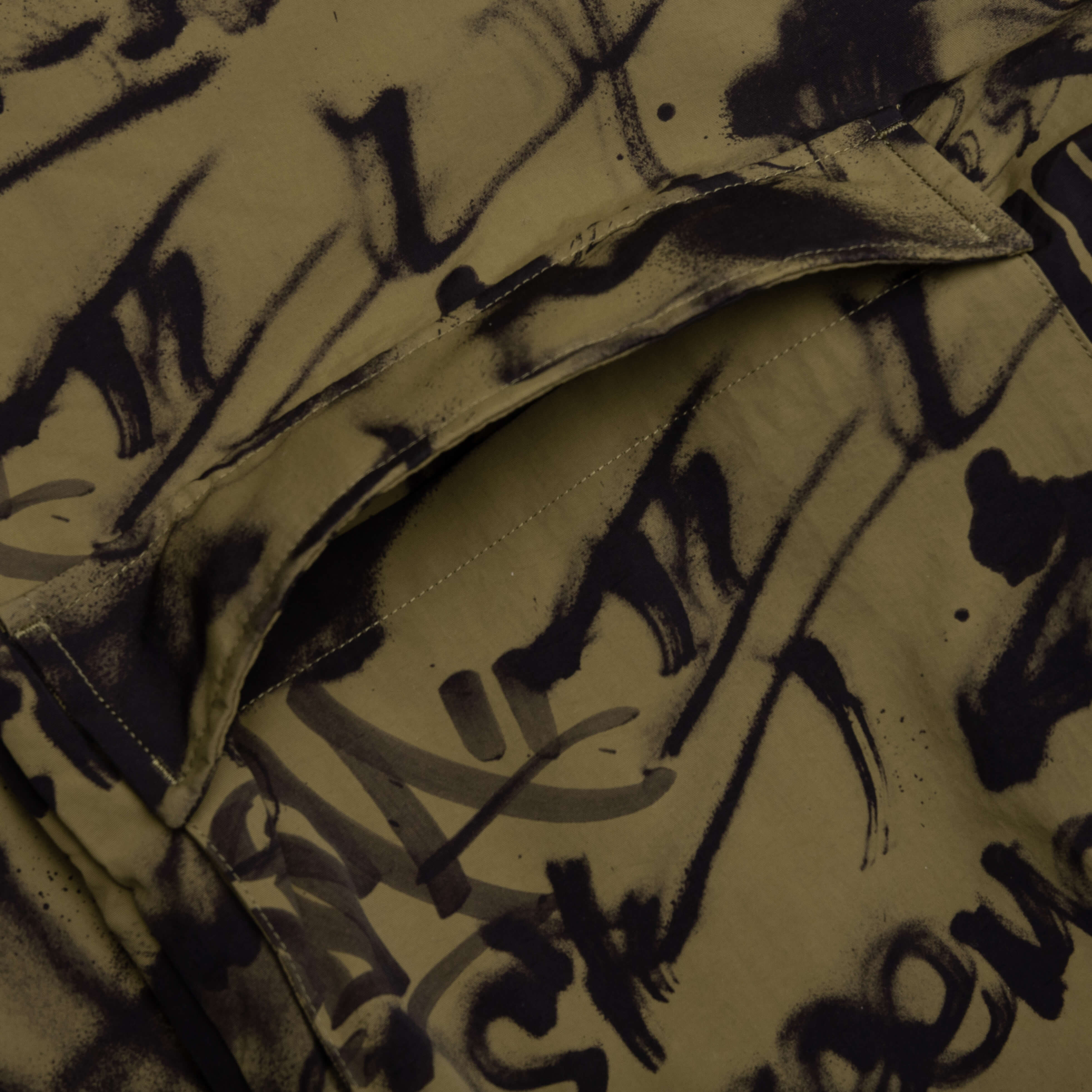 Puma x LMC AOP Reversible Jacket - Green - Image 3