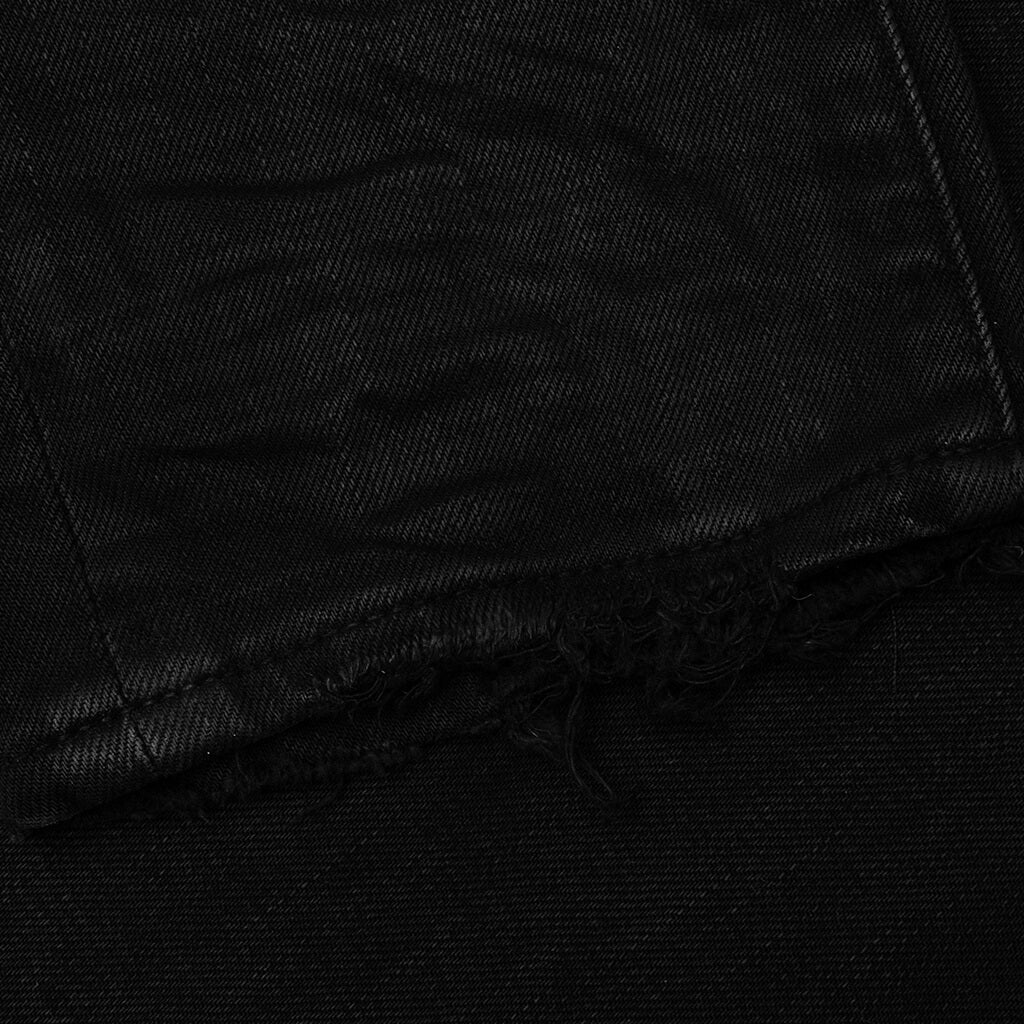 P001 - Black Resin - Image 3