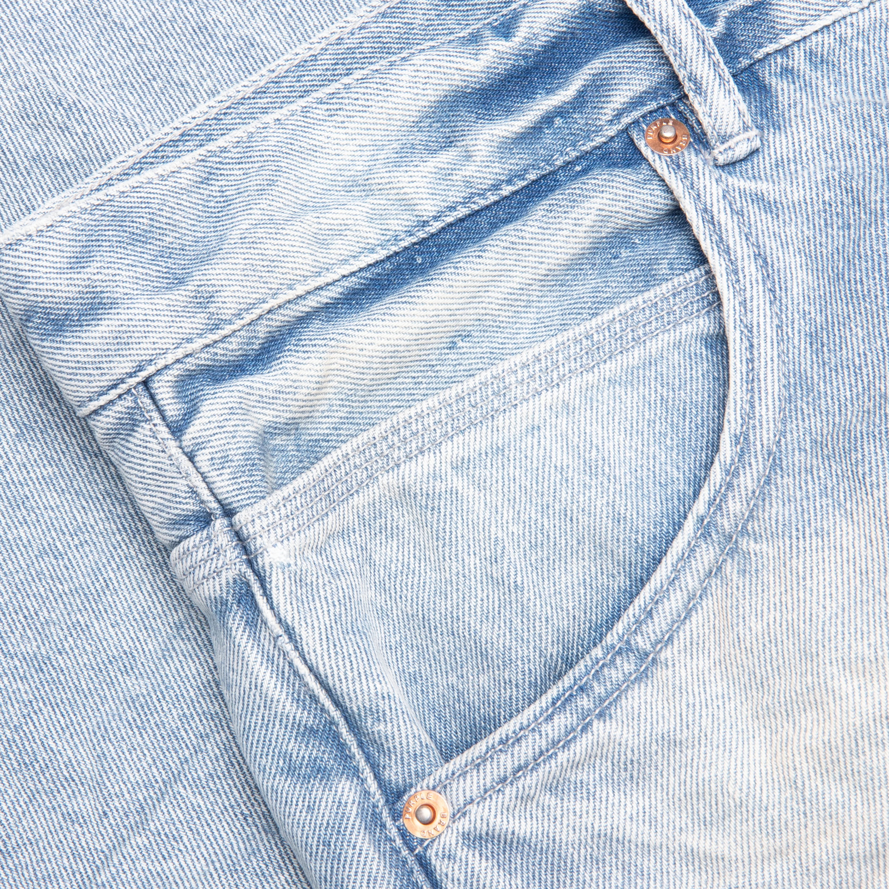 P018 - Worn Light Indigo - Image 4