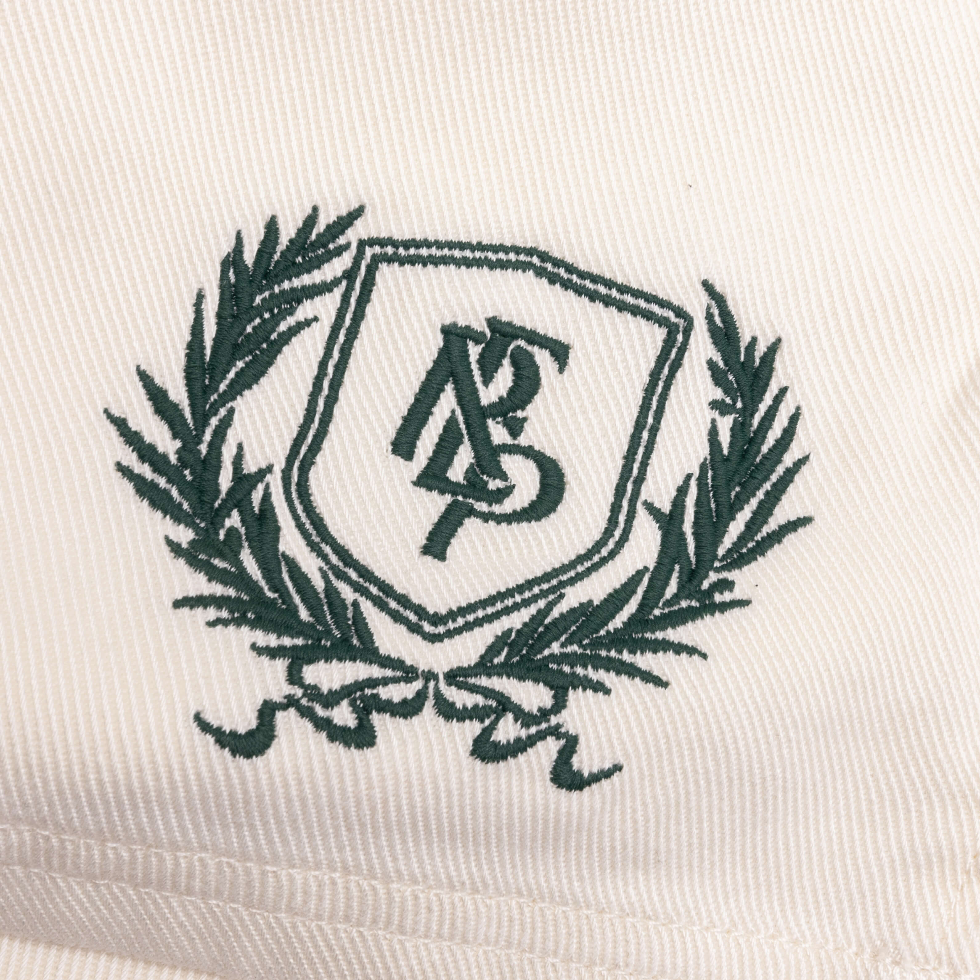 Crest Short - Antique White - Image 5