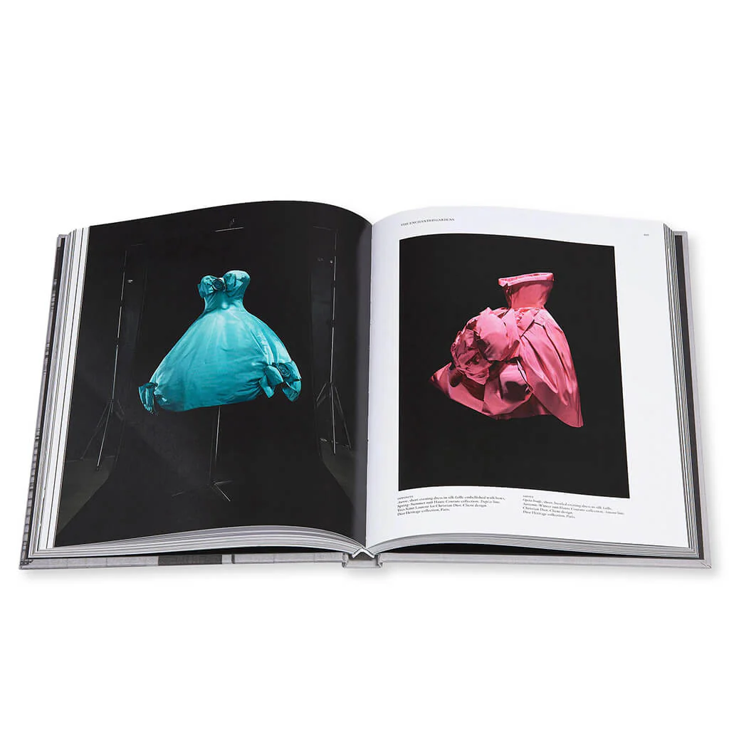 Dior: The Legendary 30 Avenue Montaigne - Image 4