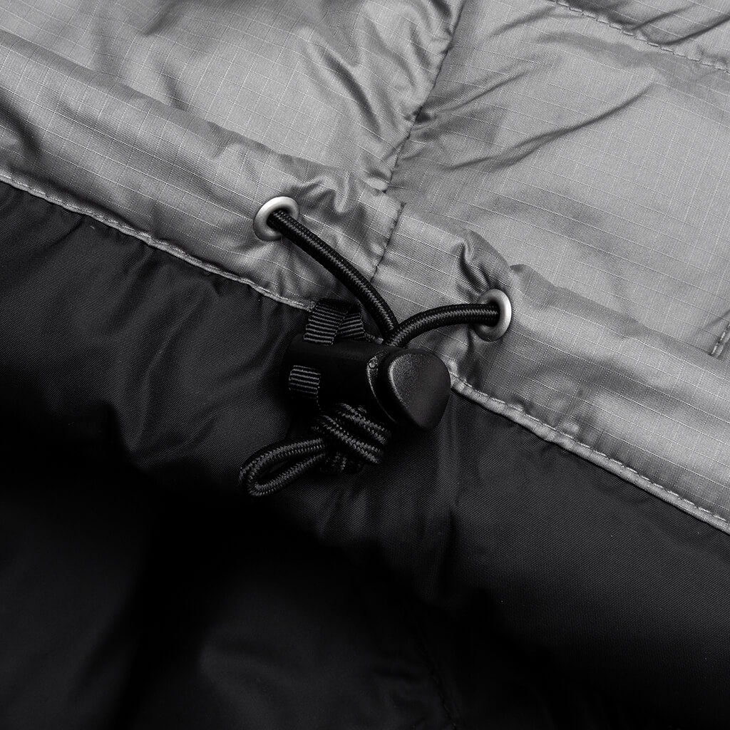 1996 Retro Nuptse Vest - Smoked Pearl - Image 6
