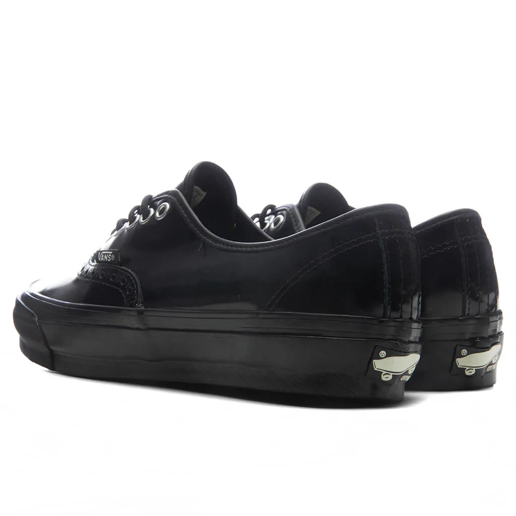 OTW Premium Authentic 44 Siped Vibram Gloss Leather - Black - Image 3