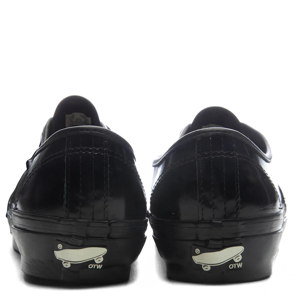 OTW Premium Authentic 44 Siped Vibram Gloss Leather - Black - Image 4