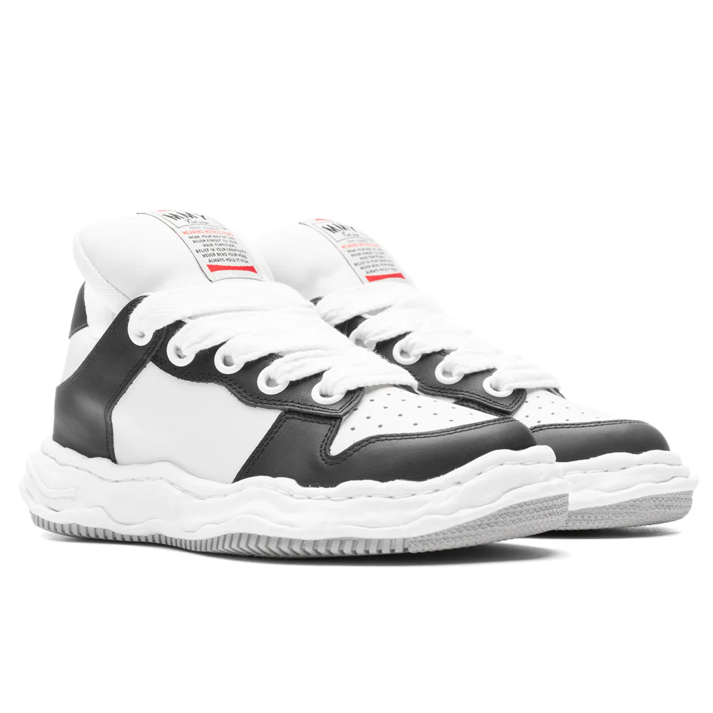 Wayne Low Top Sneakers - Black/White - Image 2