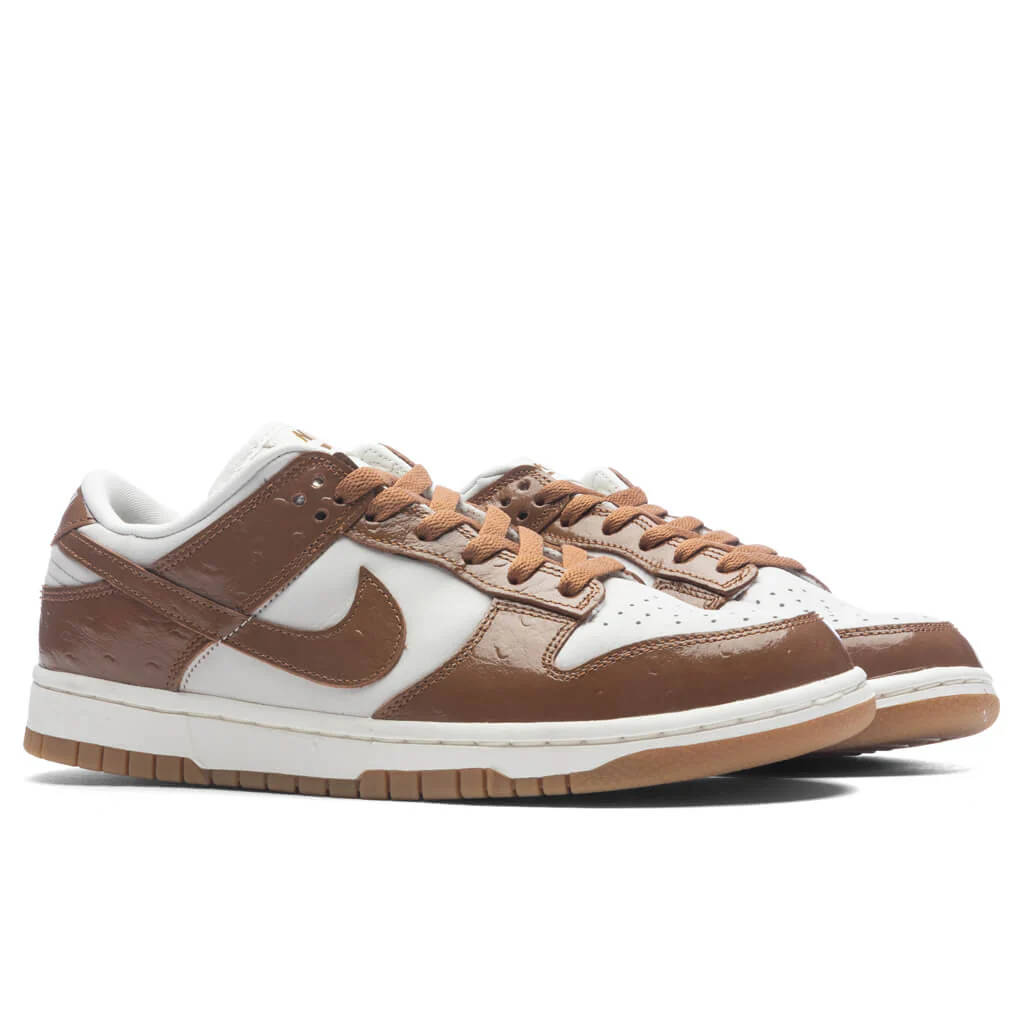 Women's Dunk Low LX - Phantom/Ale Brown/Metallic Gold - Image 2