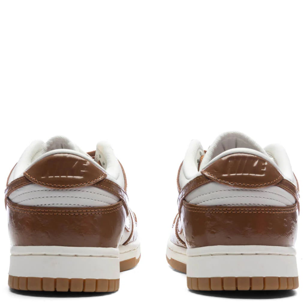 Women's Dunk Low LX - Phantom/Ale Brown/Metallic Gold - Image 4