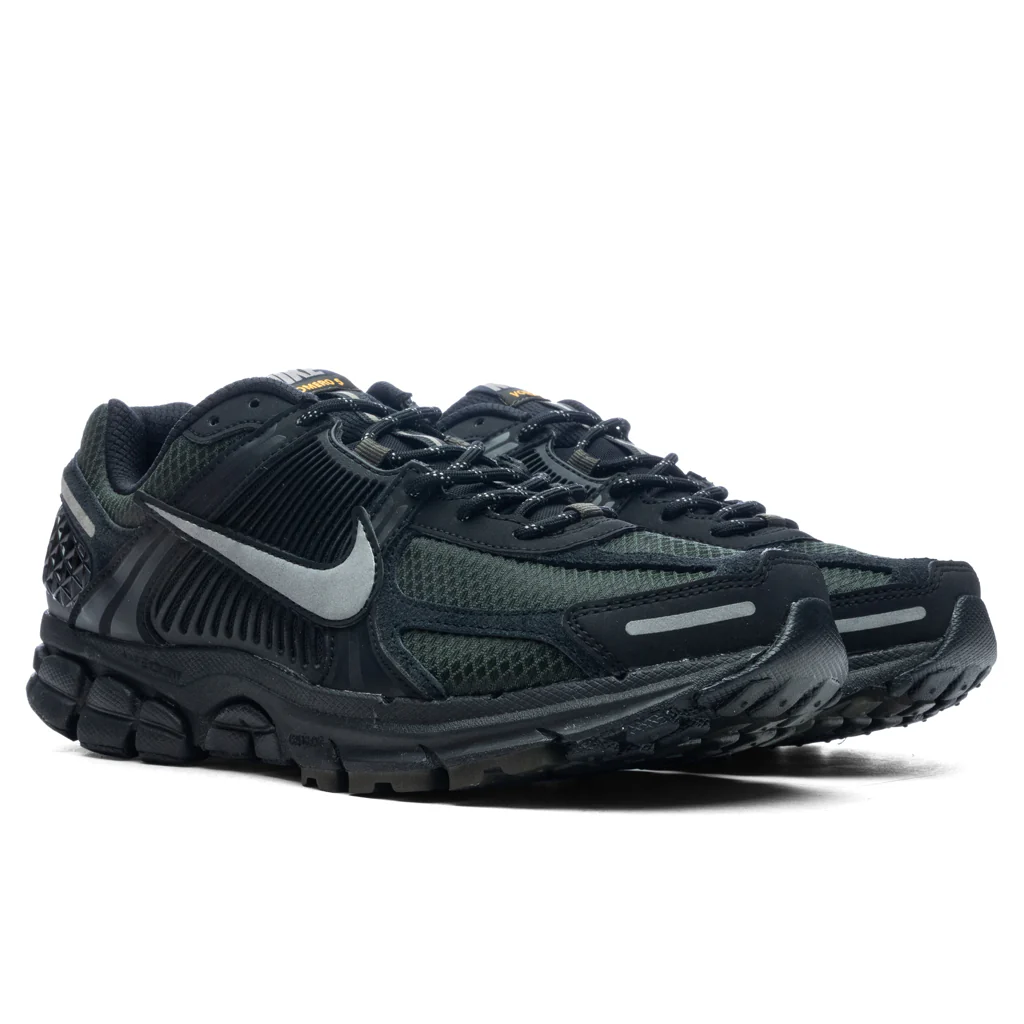 Zoom Vomero 5 - Black/Metallic Pewter/Sequoia - Image 2